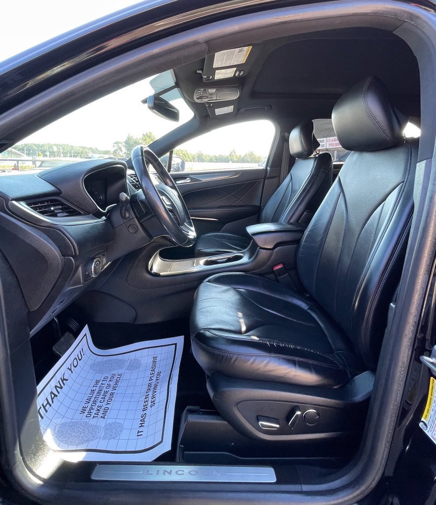 Used 2017 Lincoln MKC Reserve FWD image 16