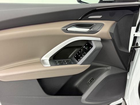 New 2025 Audi Q5 Premium Plus image 14