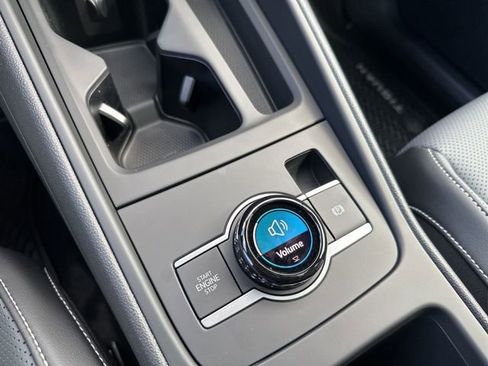 New 2025 Volkswagen Tiguan SE R-Line image 22