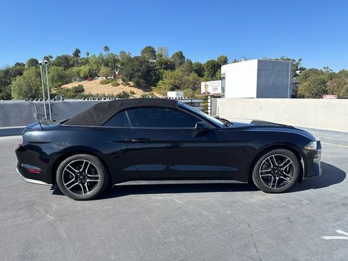 Used 2023 Ford Mustang Premium RWD image 4