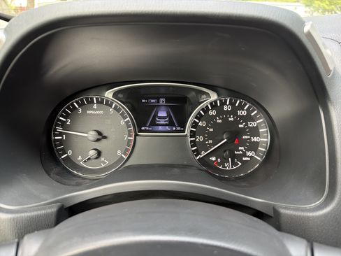 Used 2020 Nissan Pathfinder Platinum w/ Cargo Package AWD/4WD image 20