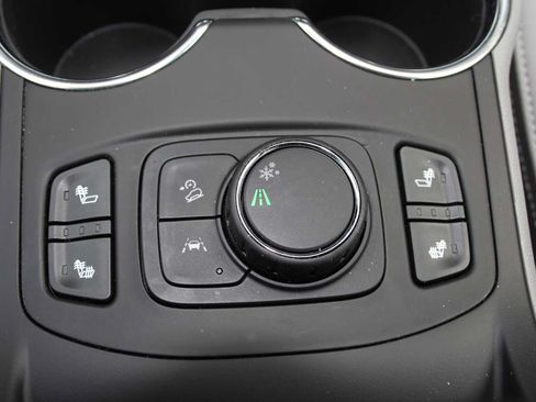 Used 2023 GMC Terrain SLT FWD image 43