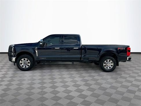 Used 2023 Ford F350 King Ranch w/ Chrome Package image 4