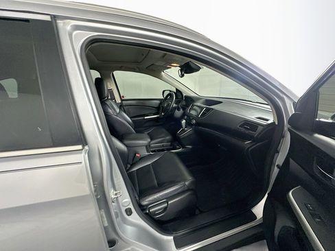Used 2016 Honda CR-V Touring image 32