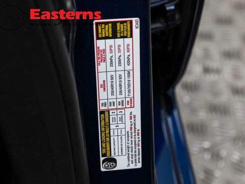 Used 2023 Nissan Altima 2.5 SR w/ SR Premium Package image 32