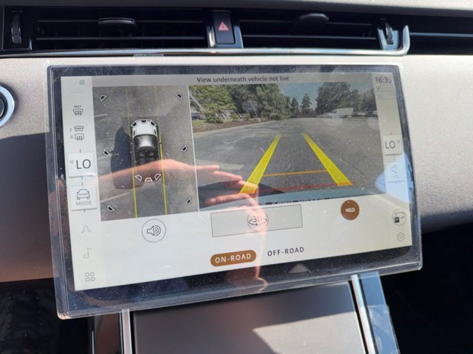 New 2026 Land Rover Range Rover Evoque S AWD/4WD image 17