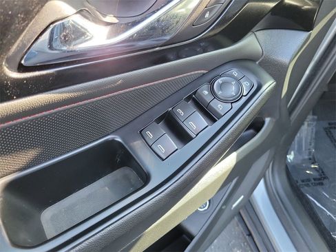 Certified 2023 Chevrolet Traverse RS w/ LPO, Floor Liner Package image 23