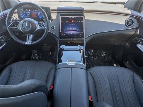 Certified 2023 Mercedes-Benz EQE 500 4MATIC SUV image 19