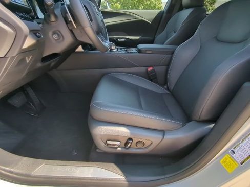 Used 2023 Lexus RX 350 Premium image 15