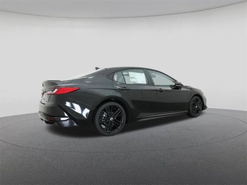 New 2026 Toyota Camry Hybrid image 25