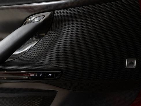 Used 2023 Ferrari SF90 Stradale image 32