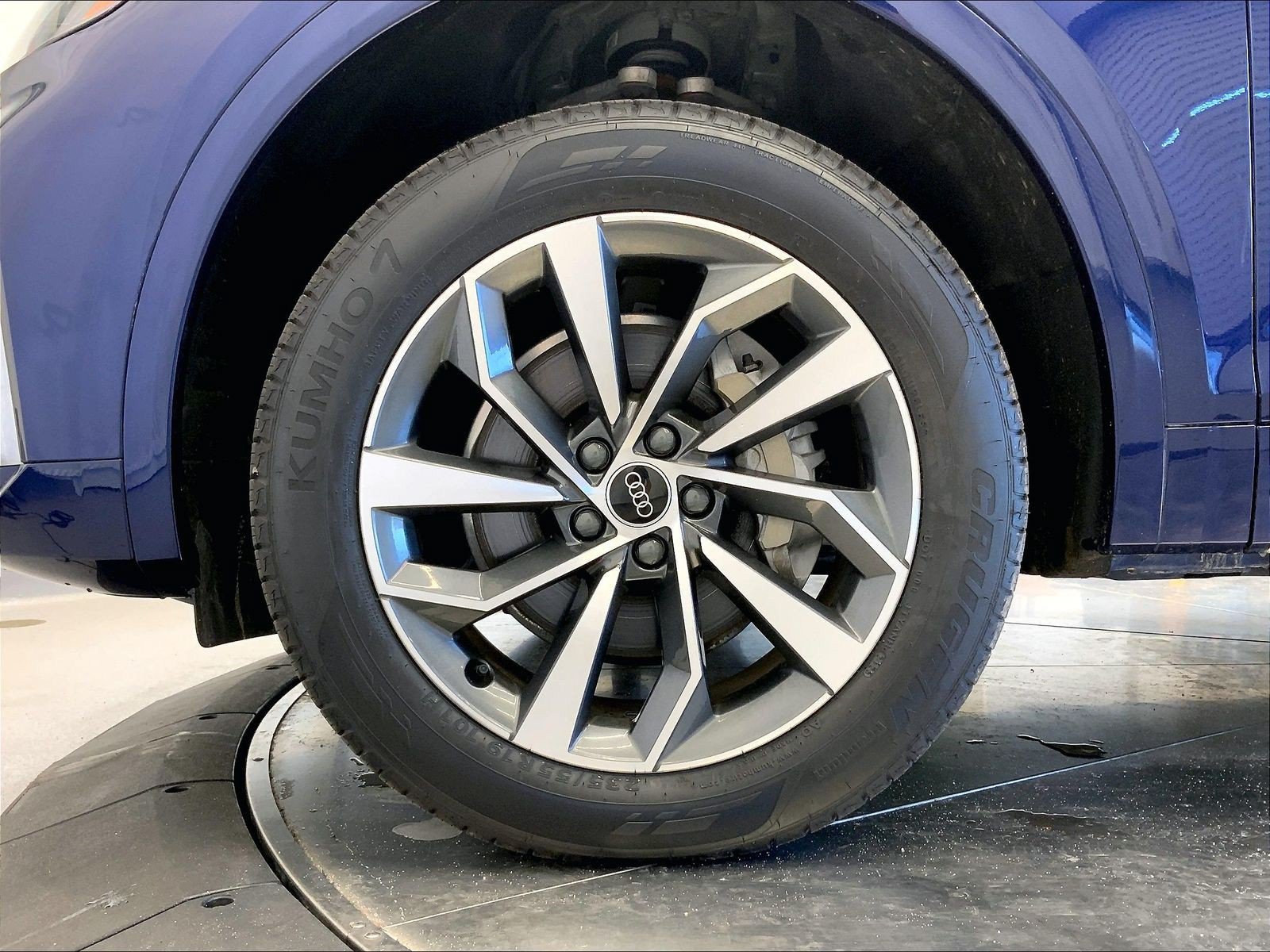 Certified 2023 Audi Q5 2.0T Premium Plus w/ Premium Plus Package AWD/4WD image 8