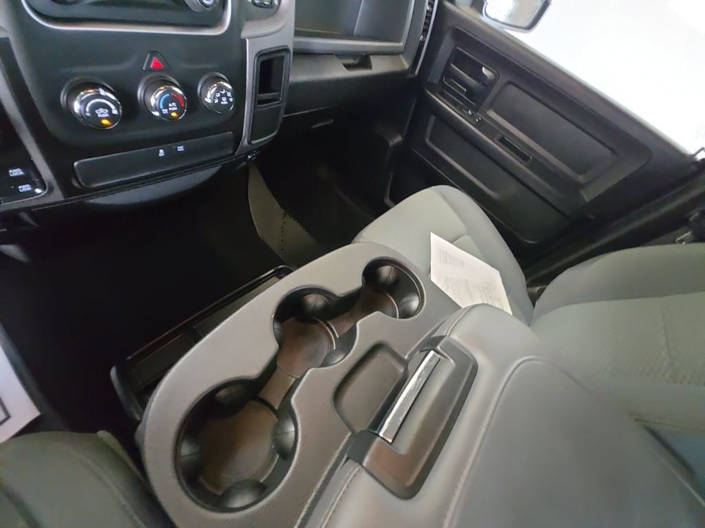 Used 2019 RAM 1500 Tradesman w/ Tradesman SXT Package AWD/4WD image 18