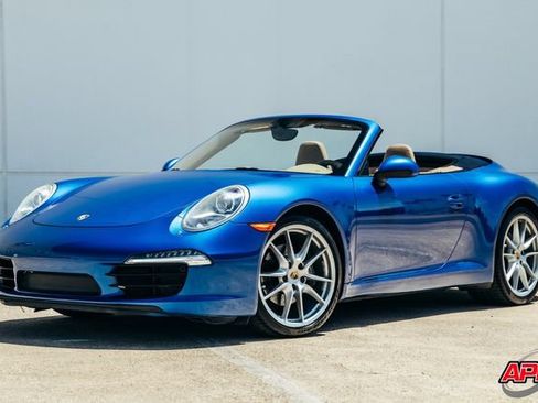 Used 2015 Porsche 911 Carrera RWD image 5