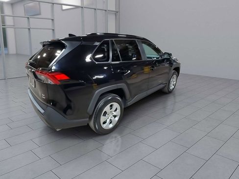 Certified 2021 Toyota RAV4 LE image 8