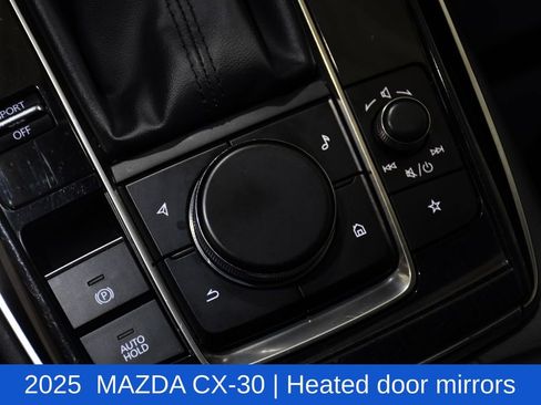 Used 2025 MAZDA CX-30 AWD 2.5 S w/ Preferred Package image 24
