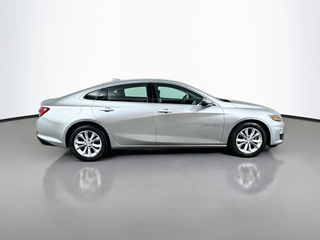 Used 2019 Chevrolet Malibu LT FWD image 6