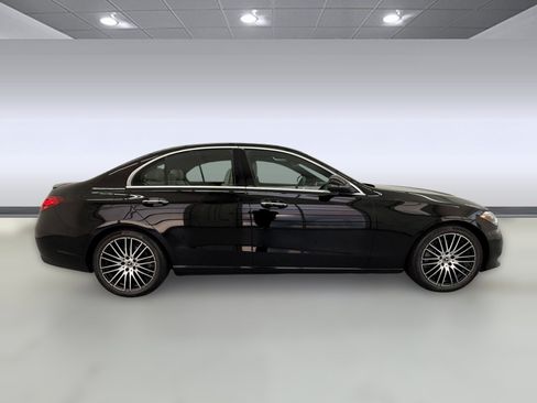 Used 2022 Mercedes-Benz C 300 Sedan image 7
