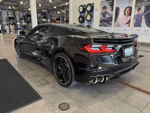 Used 2023 Chevrolet Corvette Stingray Preferred Cpe w/ 2LT RWD image 7