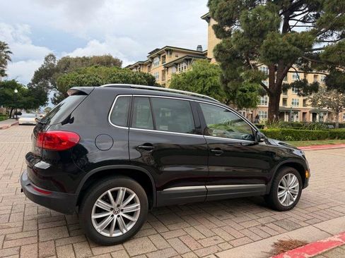 Used 2014 Volkswagen Tiguan SEL AWD/4WD image 17
