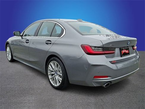 Used 2024 BMW 330e xDrive image 7