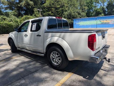 Used 2019 Nissan Frontier SV RWD image 9