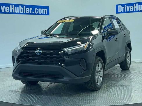 Used 2024 Toyota RAV4 LE image 38