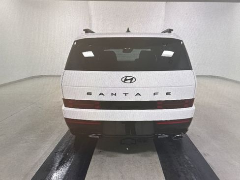 Used 2025 Hyundai Santa Fe Calligraphy image 11