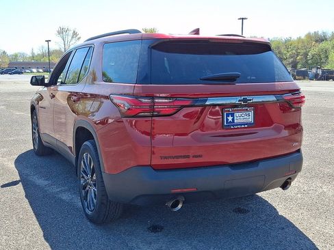Used 2023 Chevrolet Traverse RS image 9