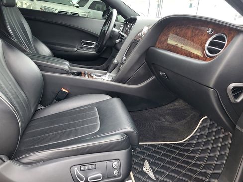 Used 2012 Bentley Continental GT image 21