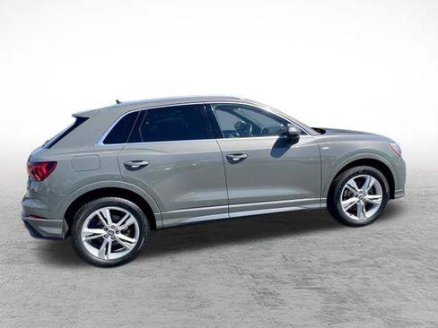 Used 2020 Audi Q3 2.0T Premium w/ Convenience Package AWD/4WD image 7