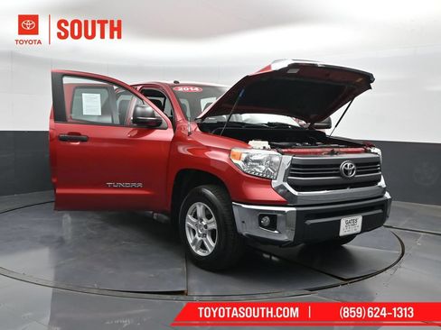 Used 2014 Toyota Tundra SR5 w/ SR5 Upgrade Package AWD/4WD image 55
