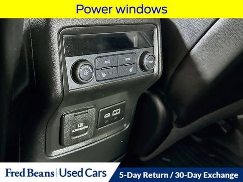 Used 2020 GMC Acadia SLT w/ Driver Alert Package II AWD/4WD image 34