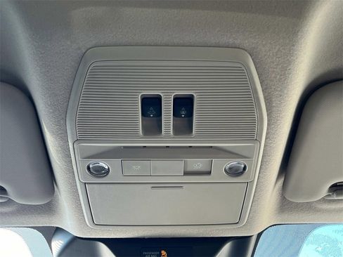 New 2026 Nissan Kicks SV w/ SV Premium Package image 31