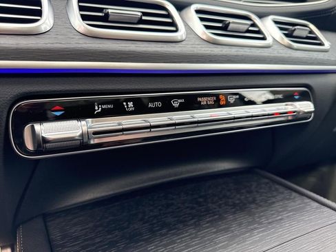 Used 2026 Mercedes-Benz GLS 450 4MATIC image 22