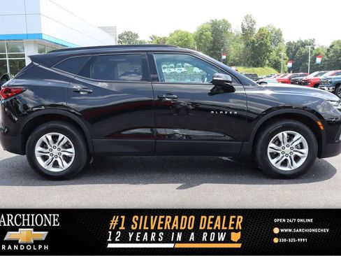Used 2021 Chevrolet Blazer LT FWD image 1