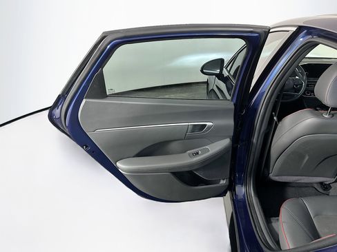 Used 2021 Hyundai Sonata SEL Plus w/ Tech Package FWD image 27