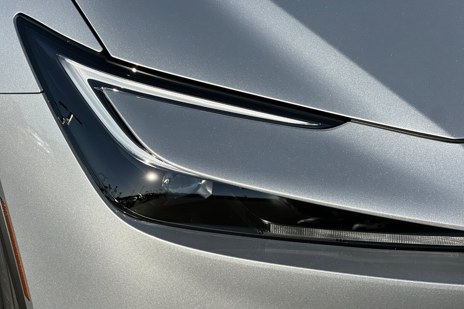 New 2027 Toyota Prius LE FWD image 24