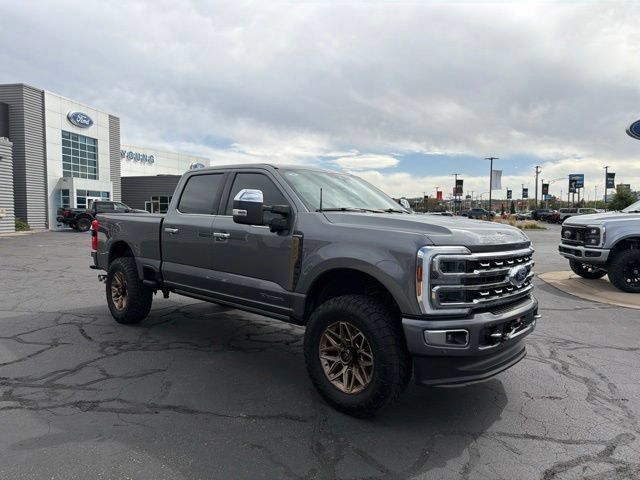 Used 2024 Ford F350 Platinum AWD/4WD image 2