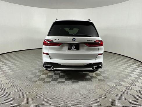 Used 2021 BMW X7 xDrive40i w/ M Sport Package AWD/4WD image 7