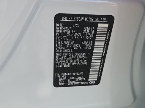 New 2026 INFINITI QX80 4WD w/ Sport Exterior Package image 23