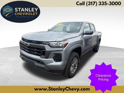 Used 2024 Chevrolet Colorado LT w/ LPO, Dark Essentials Package RWD image 1