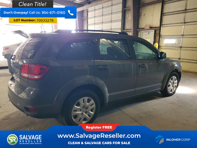 Used 2019 Dodge Journey SE FWD image 4
