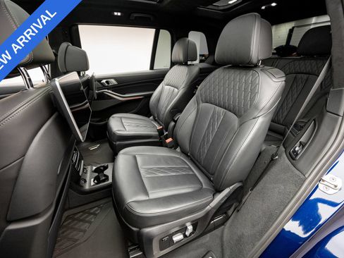 Used 2021 BMW ALPINA XB7 AWD/4WD image 17