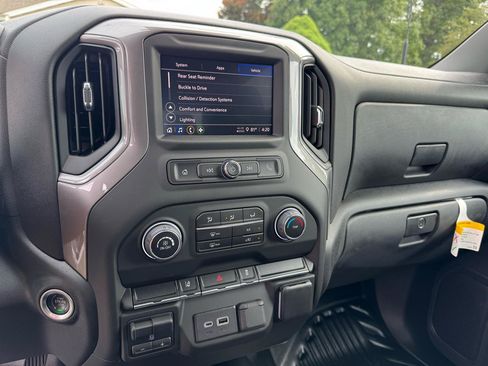 Used 2024 Chevrolet Silverado 2500 W/T w/ WT Convenience Package AWD/4WD image 16