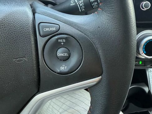 Used 2018 Honda Fit Sport image 20
