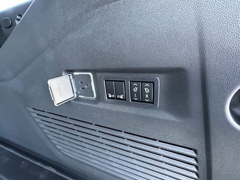 New 2026 GMC Yukon XL Elevation w/ Elevation Premium Package image 7