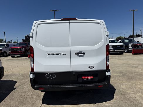 New 2026 Ford Transit 150 Low Roof w/ Load Area Protection Package RWD image 4