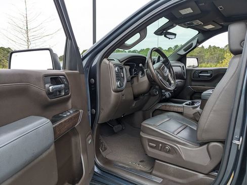 Used 2022 GMC Sierra 1500 Denali w/ Denali Premium Package image 42