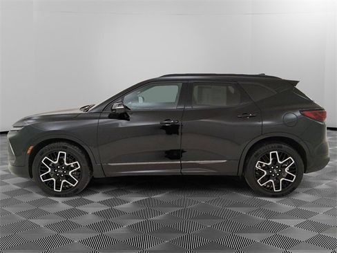 Certified 2023 Chevrolet Blazer RS w/ Driver Confidence II Package image 6